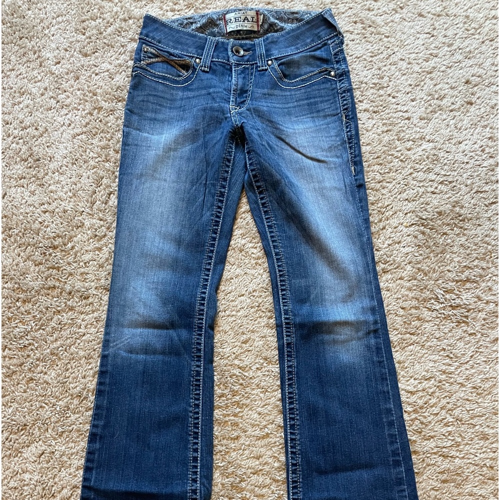 Ariat REAL denim bootcut jeans. Size 27R.